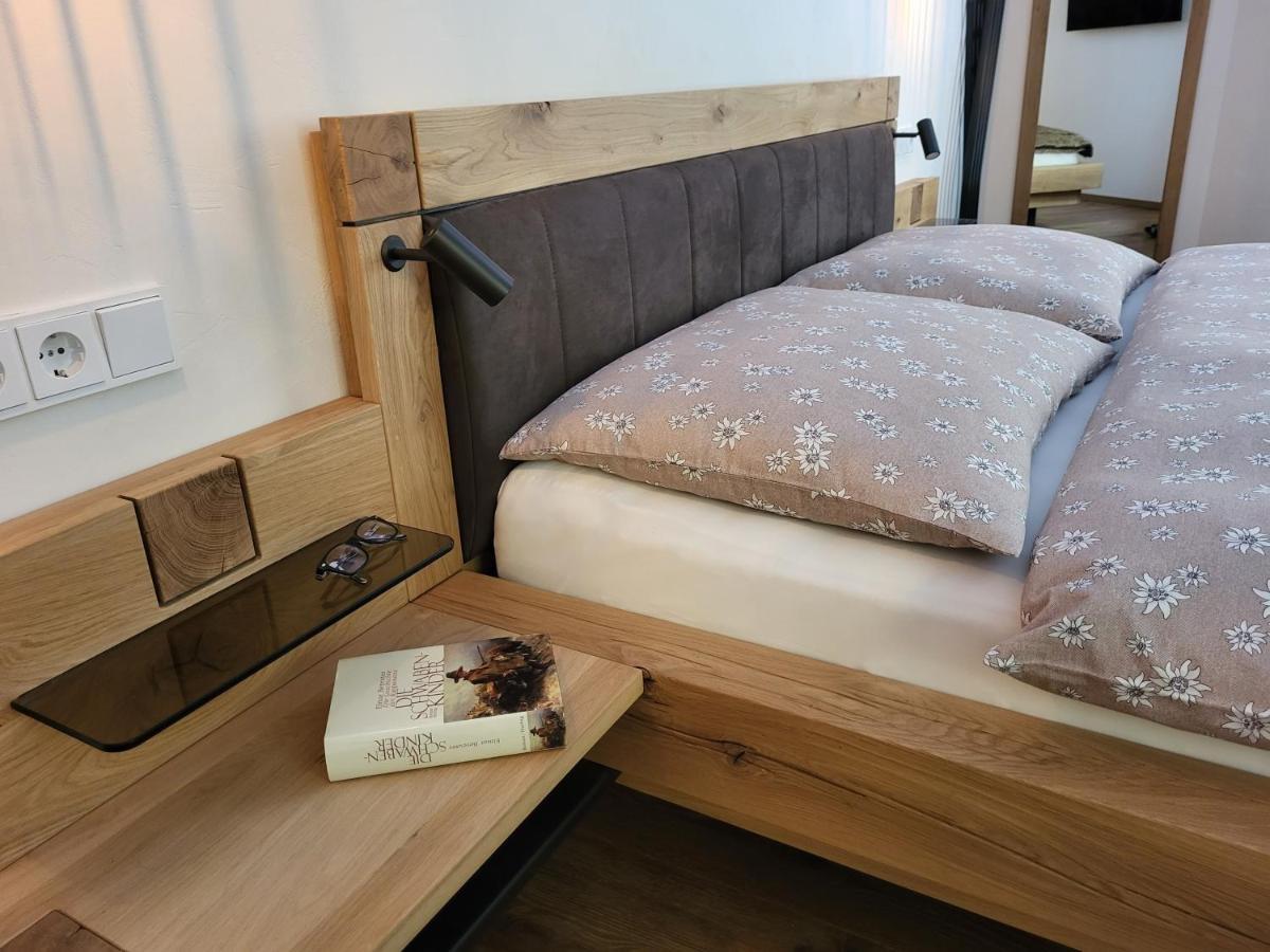 Landhaus Schatz Nesselwängle Buitenkant foto