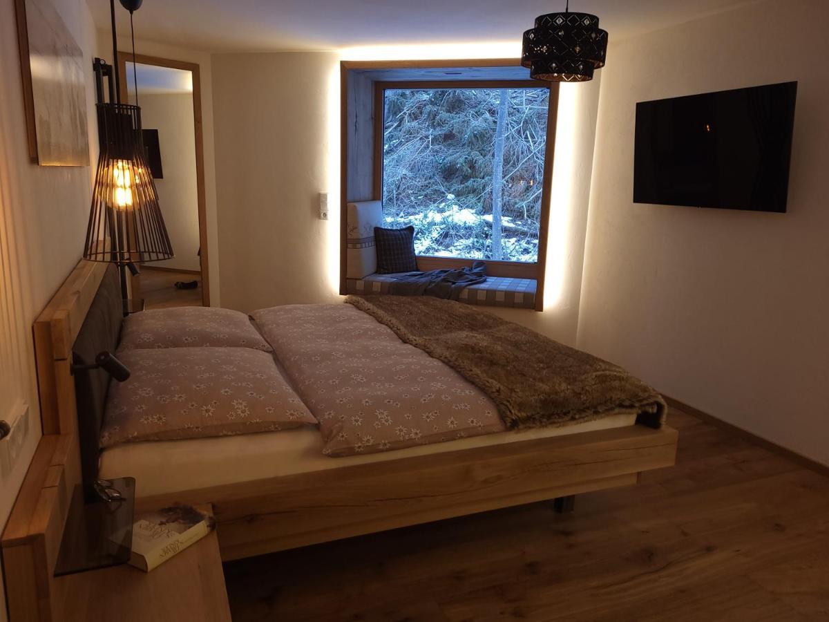 Landhaus Schatz Nesselwängle Buitenkant foto