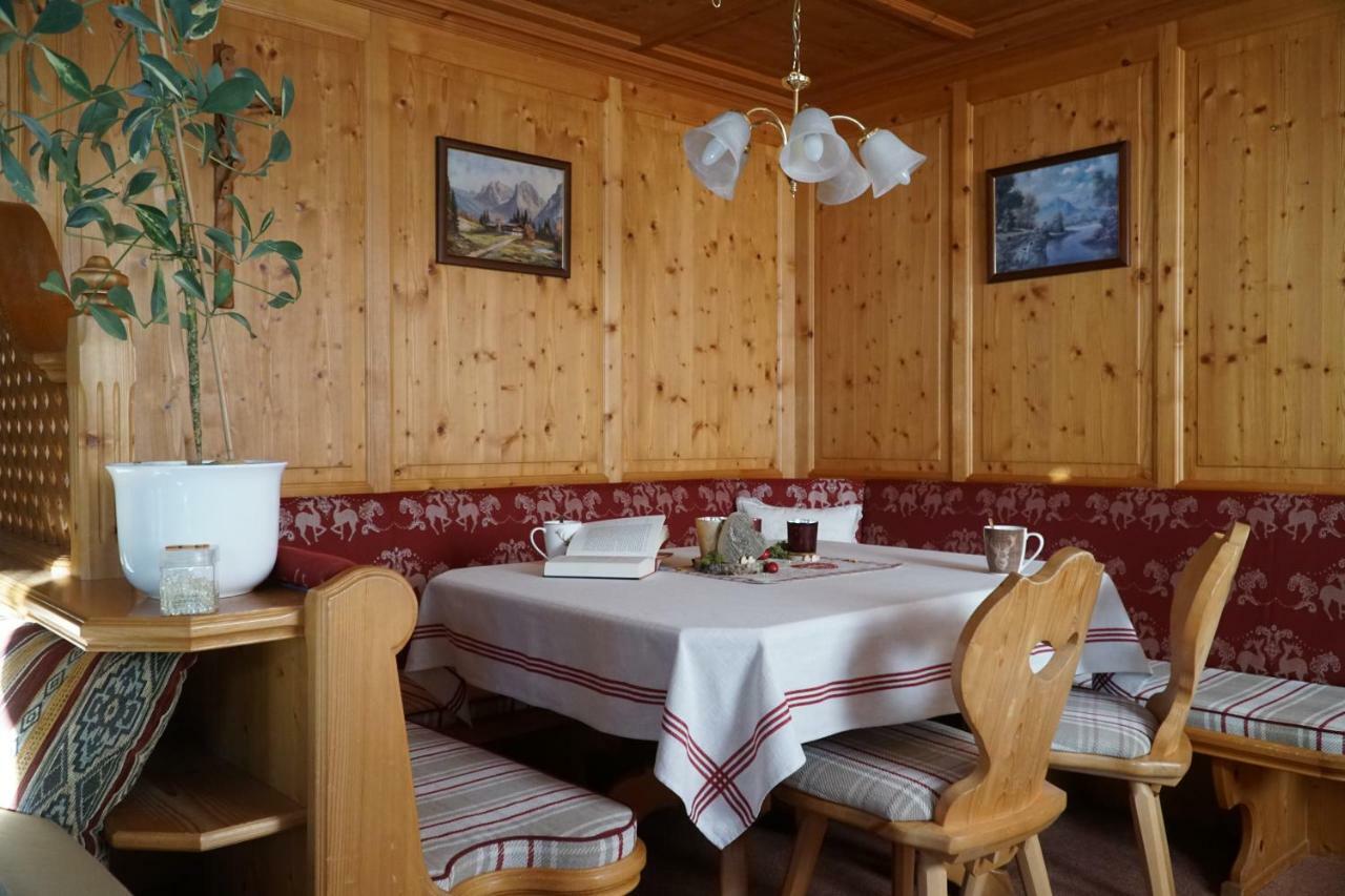 Landhaus Schatz Nesselwängle Buitenkant foto